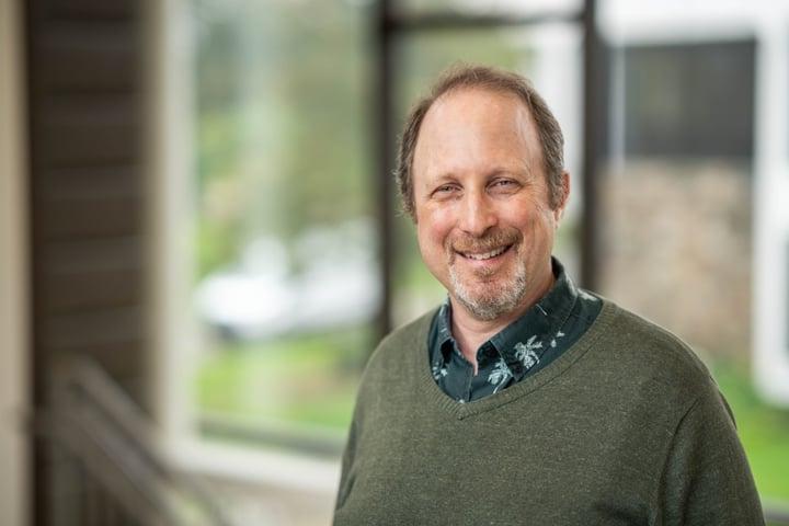 Prof. Stillerman wins 2022 MSA Cooley Award Spotlight